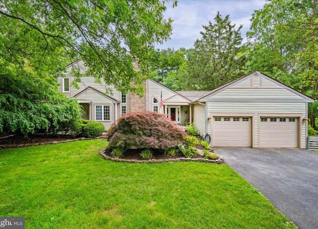 Property at 114 W Pembrey Dr, Wilmington, DE 19803, 4 beds, 3.5 baths