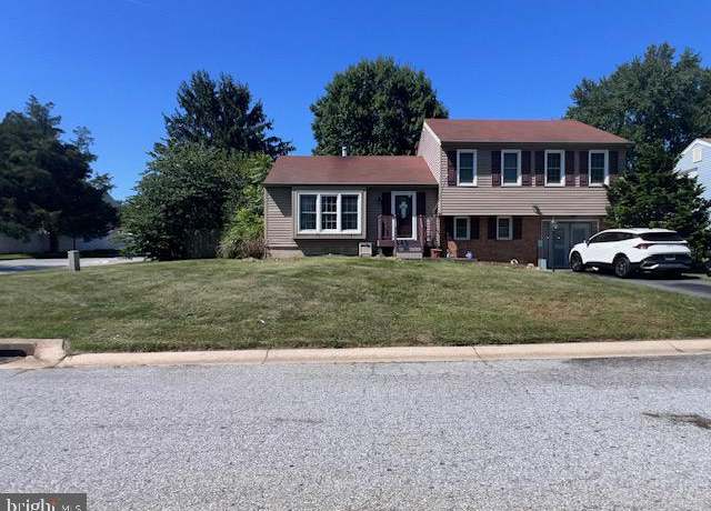 Property at 69 Scott Run Cir, Bear, DE 19701, 3 beds, 1.5 baths