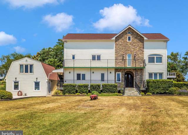 Property at 2292 Lake Dr, Pasadena, MD 21122, 4 beds, 4.5 baths