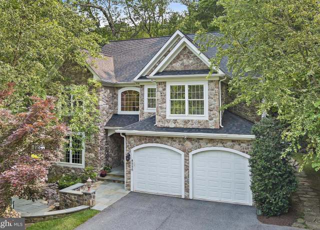 Property at 4556 College Ave, Ellicott City, MD 21043, 4 beds, 3.5 baths