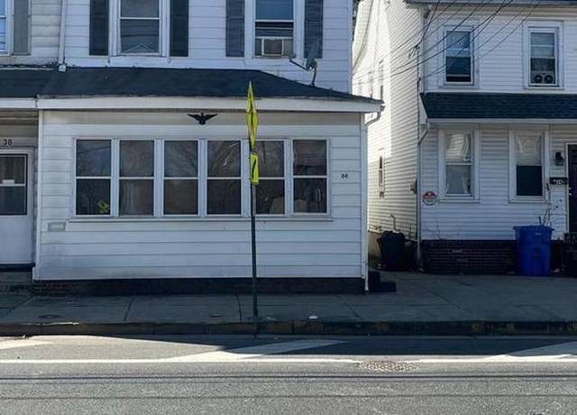 Property at 36 Pine St, Mount Holly, NJ 08060, 5 beds, 2 baths
