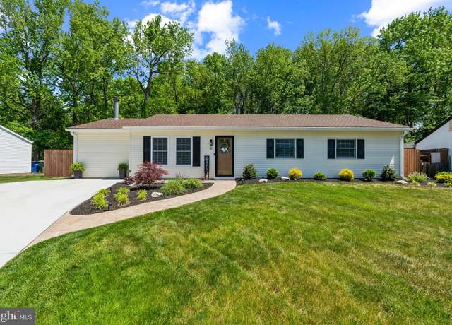 Property at 31 Hanover Rd, Marlton, NJ 08053, 4 beds, 2 baths