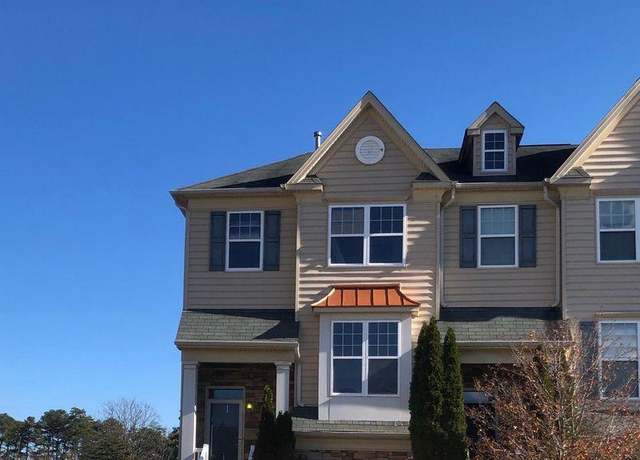 Property at 61 Tailor Ln, Sicklerville, NJ 08081, 3 beds, 2.5 baths