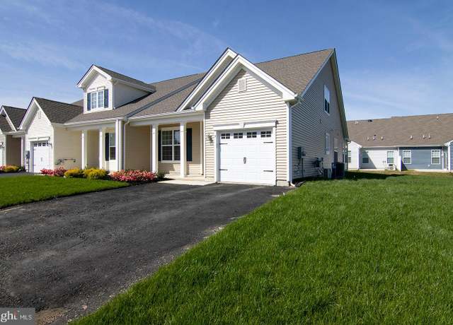 Property at 7 Prestwick Ln, Williamstown, NJ 08094, 3 beds, 2 baths