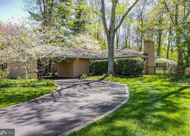 Property at 74 Wilson Rd, Princeton, NJ 08540, 4 beds, 2.5 baths