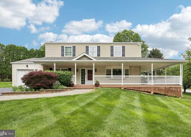 Property at 524 Winthrop Rd, Collegeville, PA 19426, 4 beds, 2.5 baths