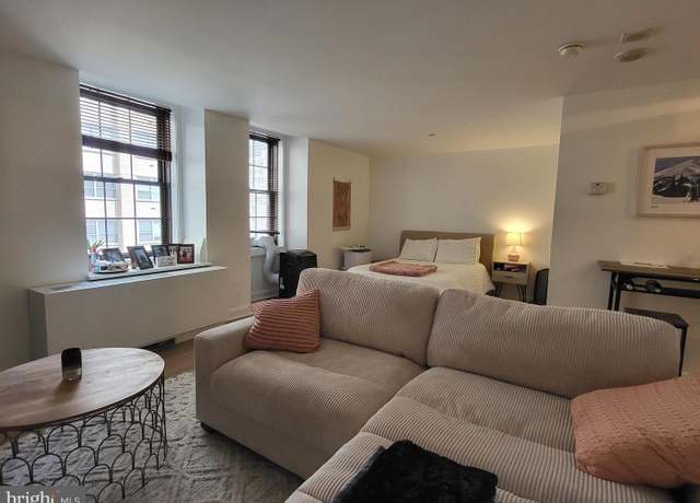 Property at 219-29 S 18th St #703, Philadelphia, PA 19103, 1 bath