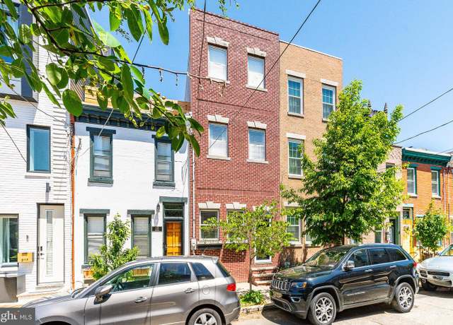 Property at 2113 Montrose St, Philadelphia, PA 19146, 3 beds, 2.5 baths
