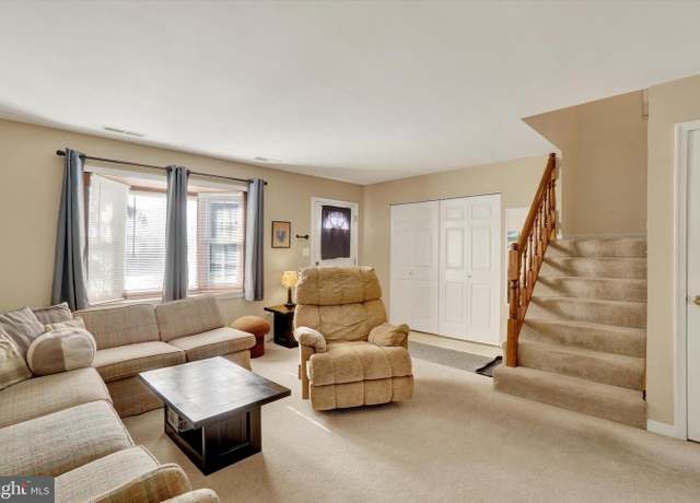 Property at 58 Kings Way #4, Stewartstown, PA 17363, 2 beds, 1 bath