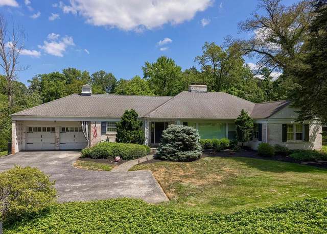 Property at 1179 Smallbrook Ln, York, PA 17403, 3 beds, 2.5 baths