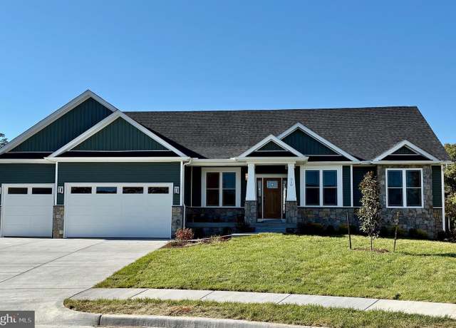 Property at 113 Shockey Cir, Winchester, VA 22602, 4 beds, 3 baths