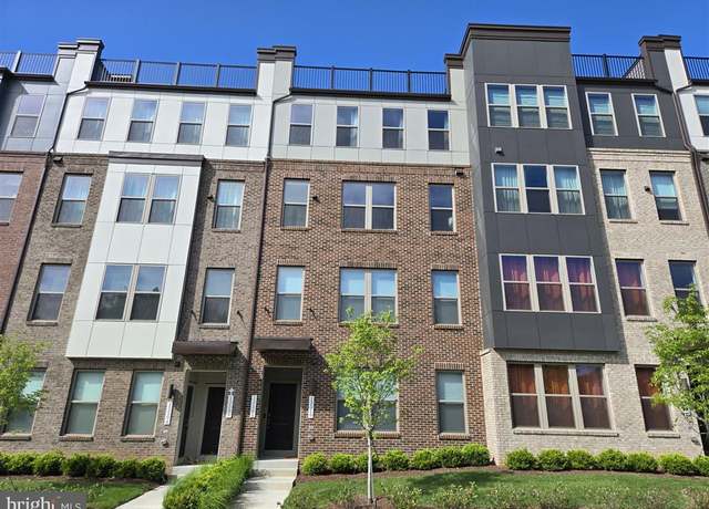 Property at 13508 Innovation Station Loop Unit 3B, Herndon, VA 20171, 3 beds, 2.5 baths