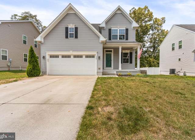 Property at 126 Brooke Village Dr, Fredericksburg, VA 22405, 4 beds, 2.5 baths