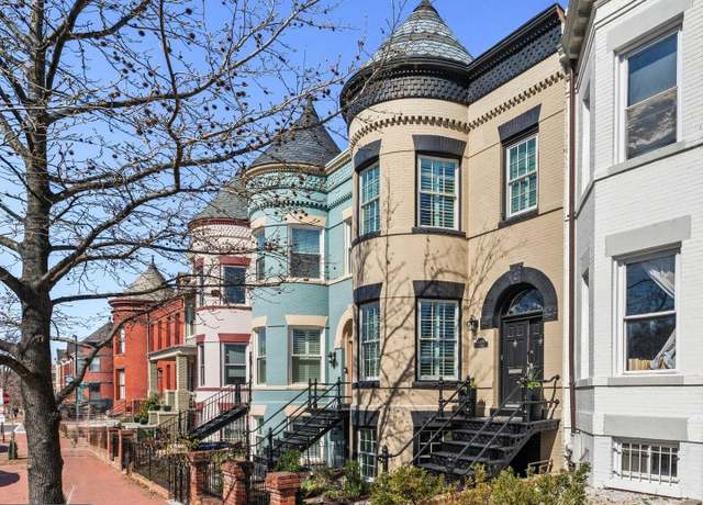 Property at 1008 C St NE, Washington, DC 20002, 4 beds, 2.5 baths