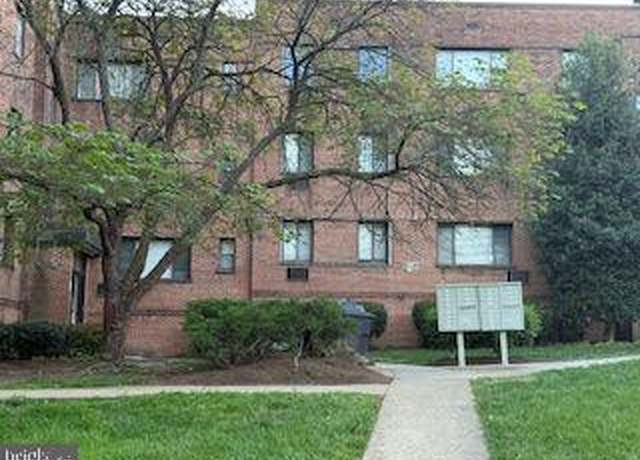 Property at 4715 1st St SW #302, Washington, DC 20032, 2 beds, 1 bath
