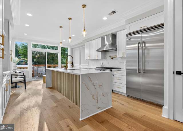 Property at 3616 10th St NW, Washington, DC 20010, 4 beds, 3.5 baths