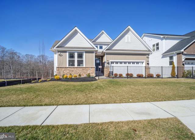 Property at 5847 Calypso Ct, White Plains, MD 20695, 5 beds, 3.5 baths