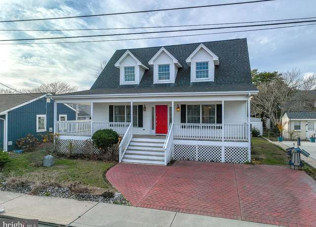 Property at 9005 W Biscayne Dr, Ocean City, MD 21842, 3 beds, 2.5 baths