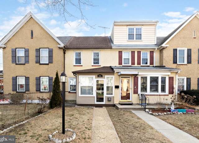 Property at 206 Paris Ave, Brooklawn, NJ 08030, 2 beds, 1.5 baths