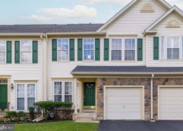 Property at 815 Geranium Dr, Warrington, PA 18976, 3 beds, 2.5 baths