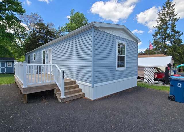 Property at 507 Maple Dr, Green Lane, PA 18054, 2 beds, 2 baths