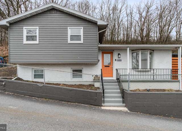 Property at 125 S Main St, Mahanoy City, PA 17948, 3 beds, 1.5 baths