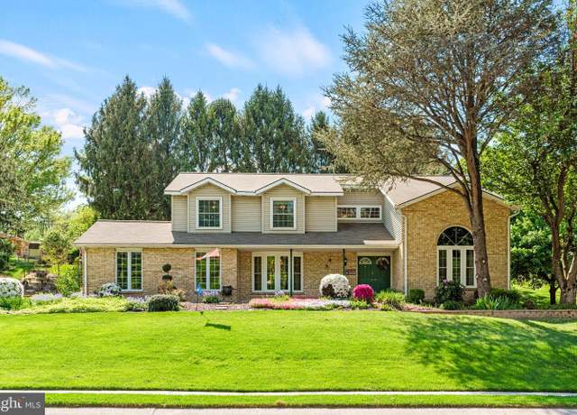 Property at 3672 Cimmeron Rd, York, PA 17402, 4 beds, 2.5 baths