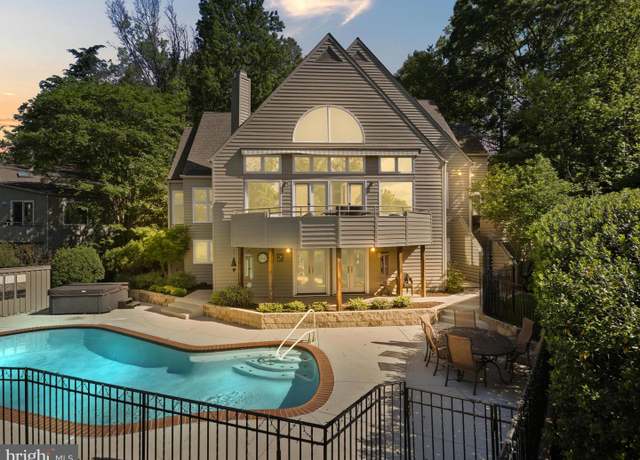Property at 11583 Greenwich Point Rd, Reston, VA 20194, 5 beds, 5.5 baths