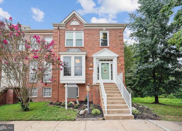 Property at 20356 Marguritte Sq, Sterling, VA 20165, 4 beds, 3.5 baths