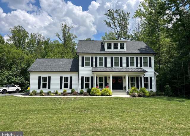 Property at 30 Melvin Dr, Fredericksburg, VA 22406, 4 beds, 4.5 baths