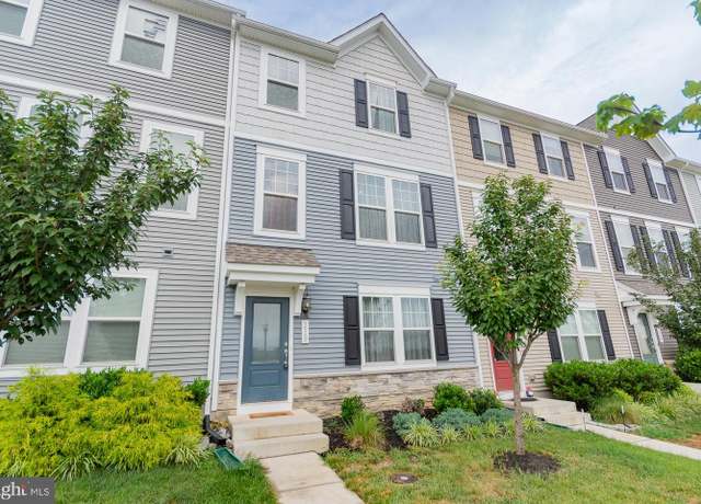 Property at 219 Presidents Pointe Ave, Ranson, WV 25438, 3 beds, 2.5 baths