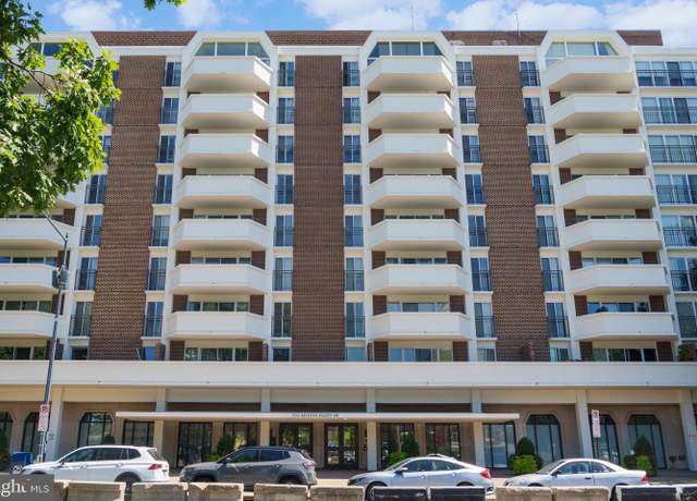 Property at 700 7th St SW #119, Washington, DC 20024, 1 bath