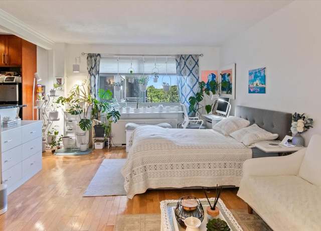 Property at 7333 New Hampshire Ave #800, Takoma Park, MD 20912, 1 bath