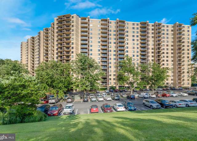 Property at 309 Yoakum Pkwy #503, Alexandria, VA 22304, 2 beds, 2 baths