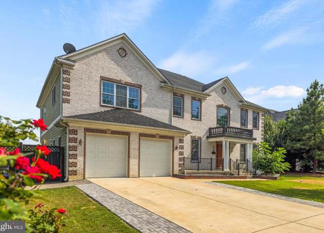 Property at 2411 Stokes Ln, Alexandria, VA 22307, 8 beds, 7.5 baths