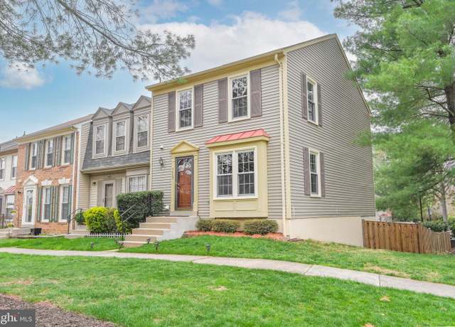 Property at 5400 New London Park Dr, Fairfax, VA 22032, 3 beds, 3.5 baths