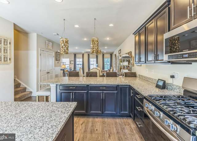 Property at 7109 Yamhill Way, Glen Burnie, MD 21060, 4 beds, 4 baths
