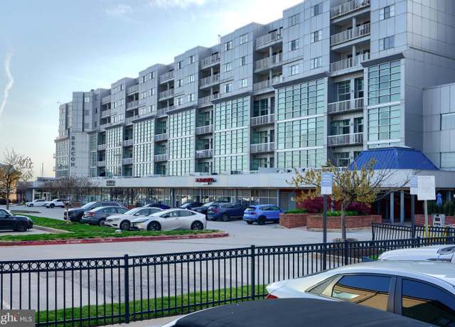 Property at 2702 Lighthouse Pt E #731, Baltimore, MD 21224, 2 beds, 2 baths