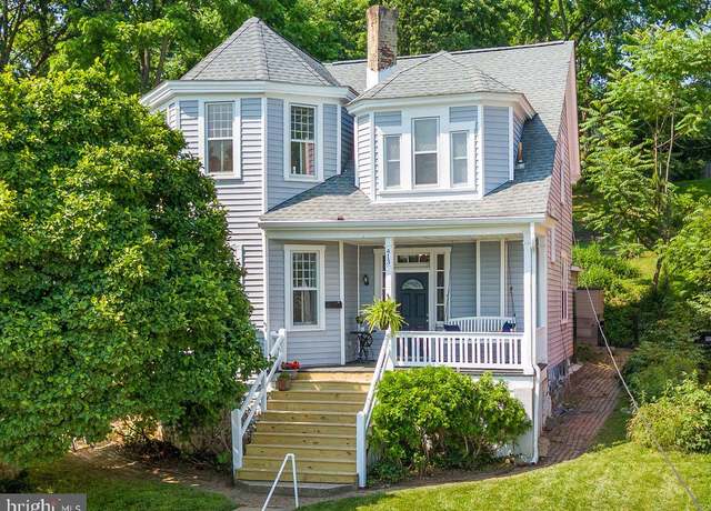 Property at 413 East A St, Brunswick, MD 21716, 4 beds, 2.5 baths