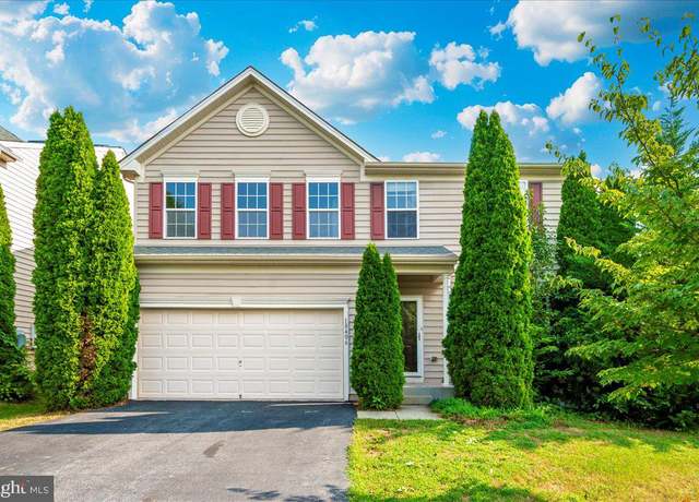 Property at 18406 Wissett Way, Hagerstown, MD 21740, 4 beds, 3.5 baths