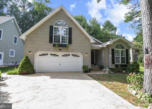 Property at 17 Juneway Ln, Ocean Pines, MD 21811, 4 beds, 3 baths