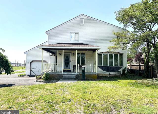 Property at 502 N West Ave, Vineland, NJ 08360, 4 beds, 3.5 baths