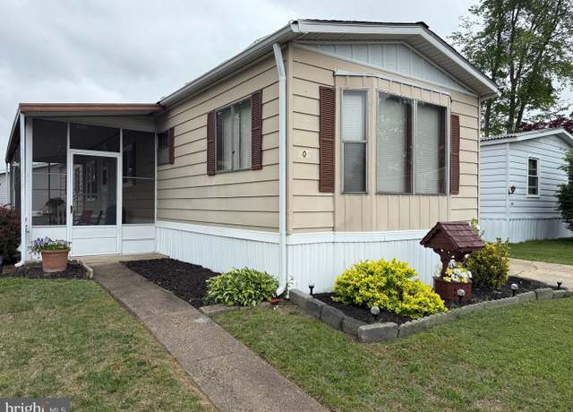 Property at 104 Jasmine Ln, Williamstown, NJ 08094, 2 beds, 2 baths