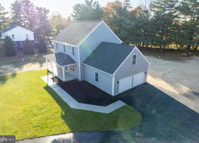 Property at 2014 Hilltown Pike, Perkasie, PA 18944, 4 beds, 2.5 baths
