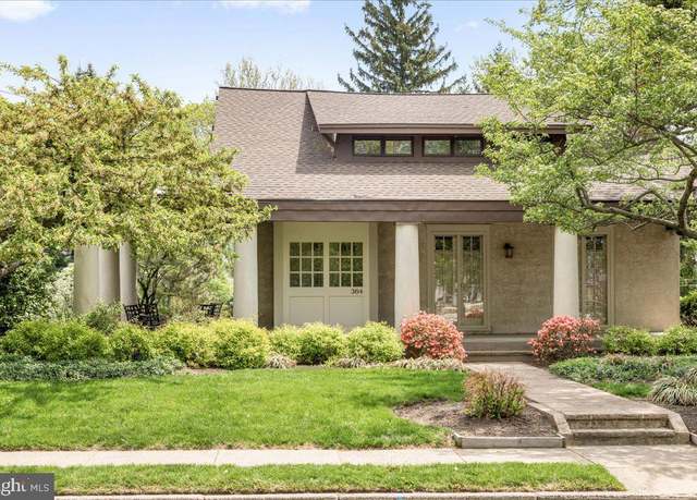 Property at 364 W Court St, Doylestown, PA 18901, 3 beds, 2 baths