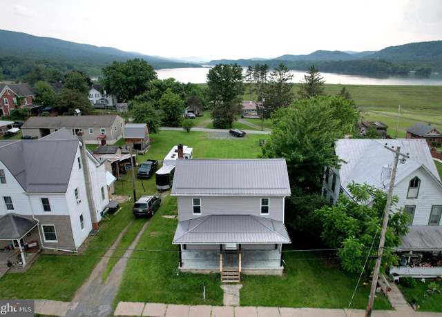 Property at 145 Grove St, Howard, PA 16841, 3 beds, 1.5 baths