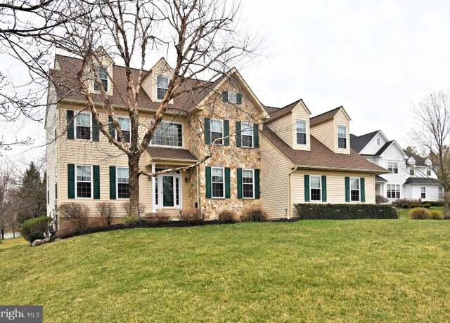 Property at 1009 Clover Mill Cir, Collegeville, PA 19426, 5 beds, 4 baths