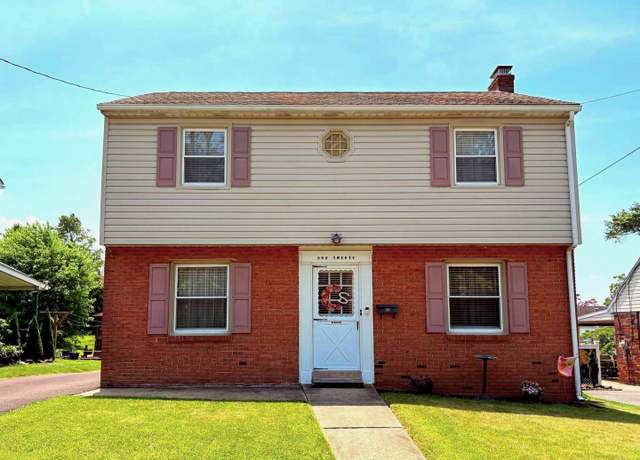 Property at 120 W 8th St, Pottstown, PA 19464, 3 beds, 1.5 baths
