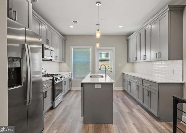 Property at 725 Emily St, Philadelphia, PA 19148, 3 beds, 3 baths