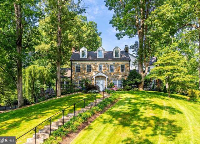 Property at 3666 Military Rd, Arlington, VA 22207, 3 beds, 2.5 baths